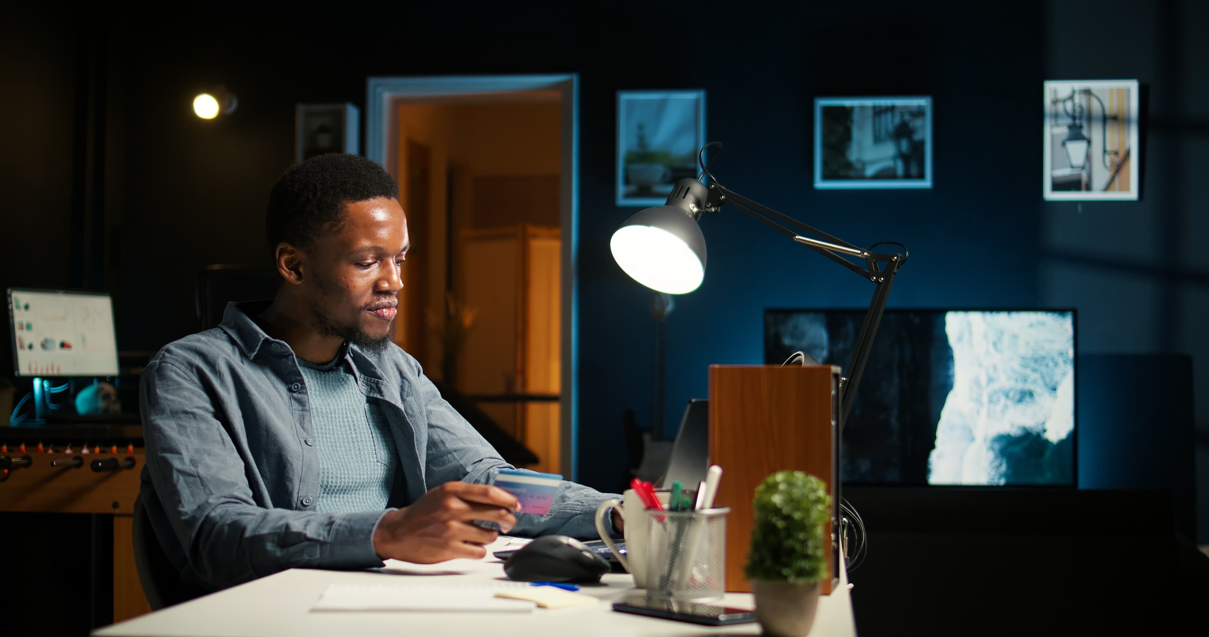 African startup founders collaborating — building venture-backable companies for the continent